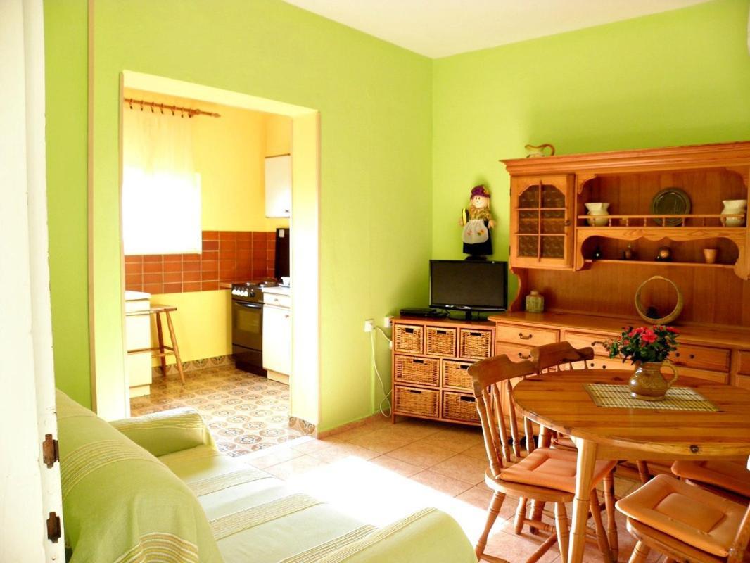 Apartments Gorda - 50M From Beach Apartment *